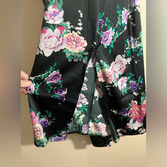 The Drop Women’s Ana Silky V-Neck Midi Slip Dress - Picture 5 of 8